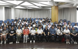 校领导读书沙龙暨第十二届读书月...